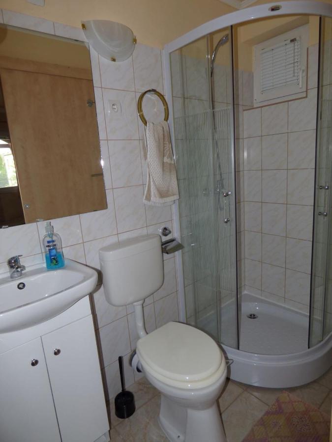 Vitorlas Apartmanhaz Siófok Exterior foto
